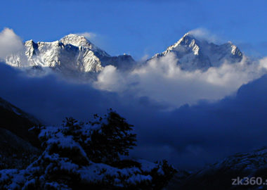 エベレストとローツェ