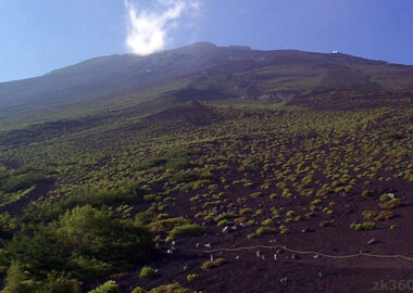 山開き直前の富士山五合目