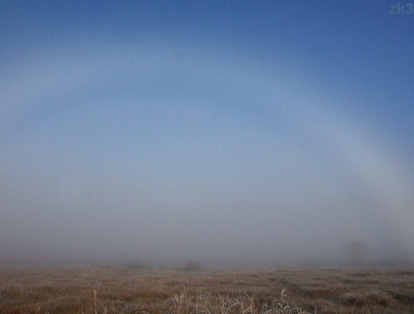 尾瀬ヶ原の白い虹