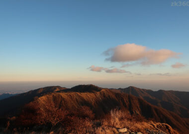アーベントロートの丹沢山塊