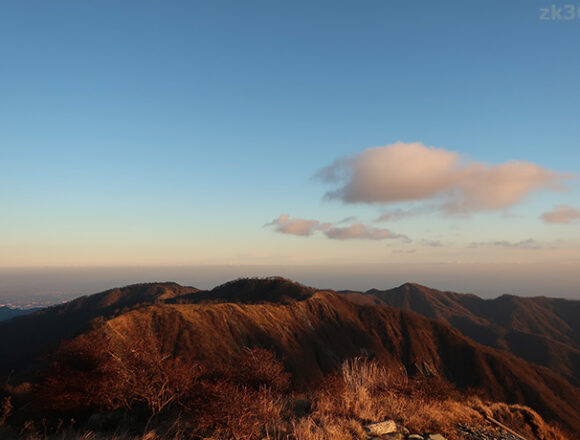 アーベントロートの丹沢山塊