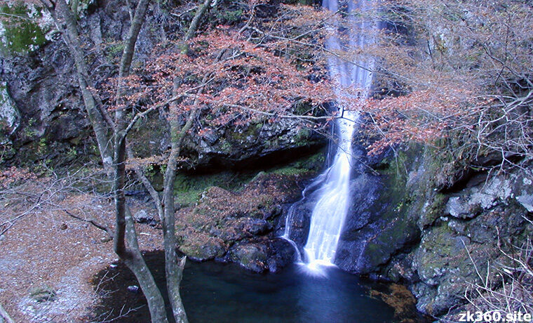 冬の奥多摩、海沢大滝